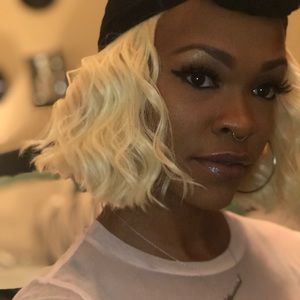 Meet your Posher, Munirah